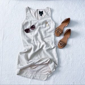 Cynthia Rowley 100% Linen Sleeveless V Neck Dress